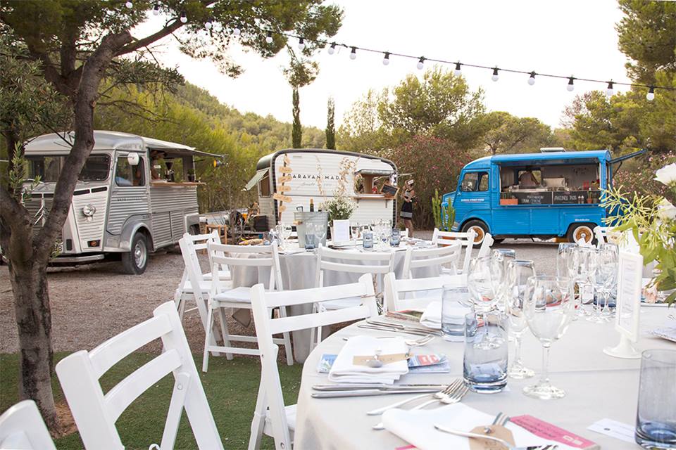 DECORACIÓN DE EVENTOS CON FOOD TRUCKS