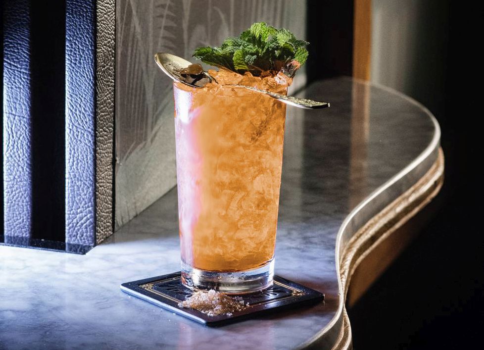 TIPOS DE VASOS Y COPAS ¿SABES PARA QUE SIRVE CADA UNO Y CÓMO PONERLOS?