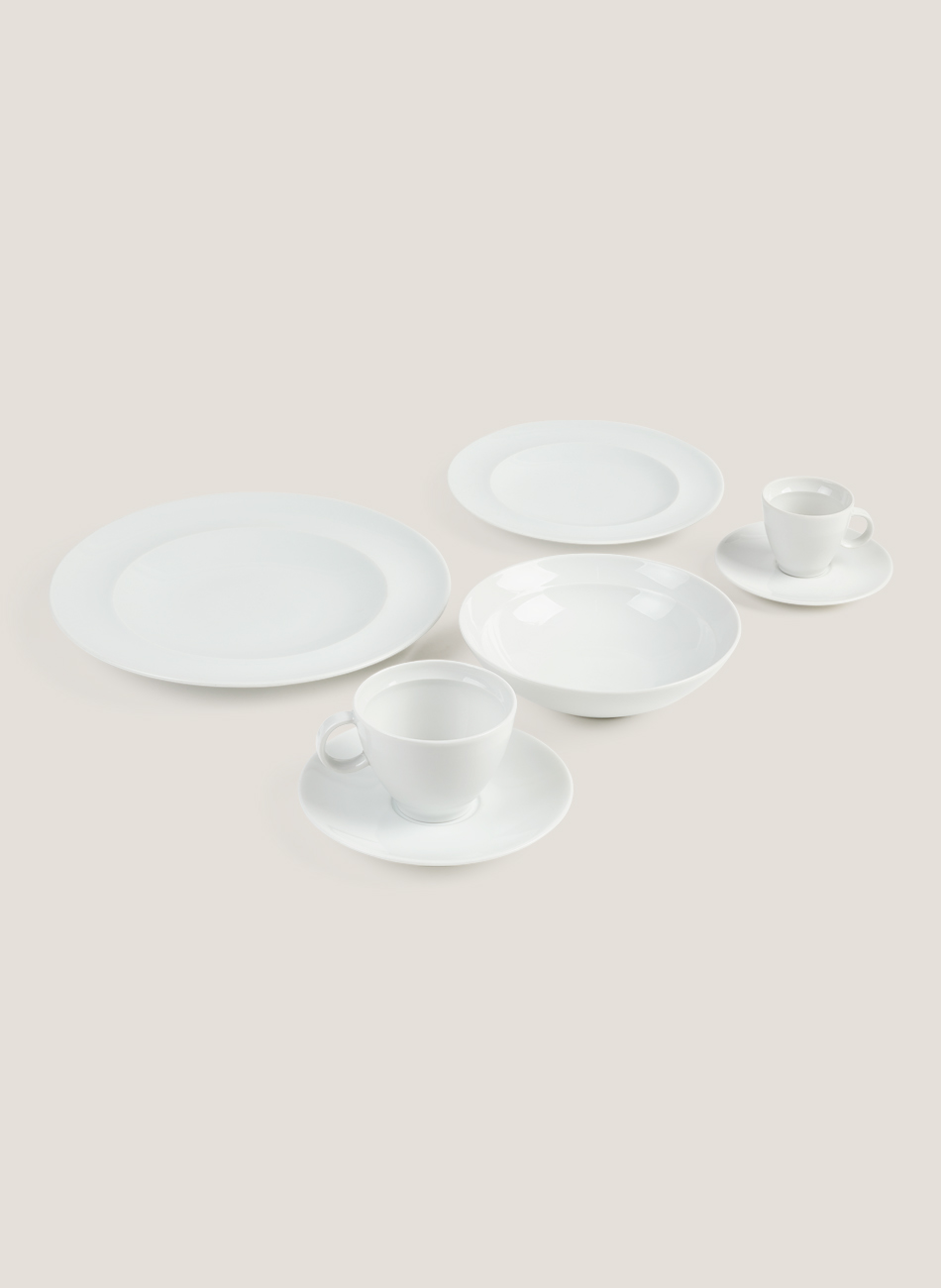 Vajilla blanca Ala Ancha