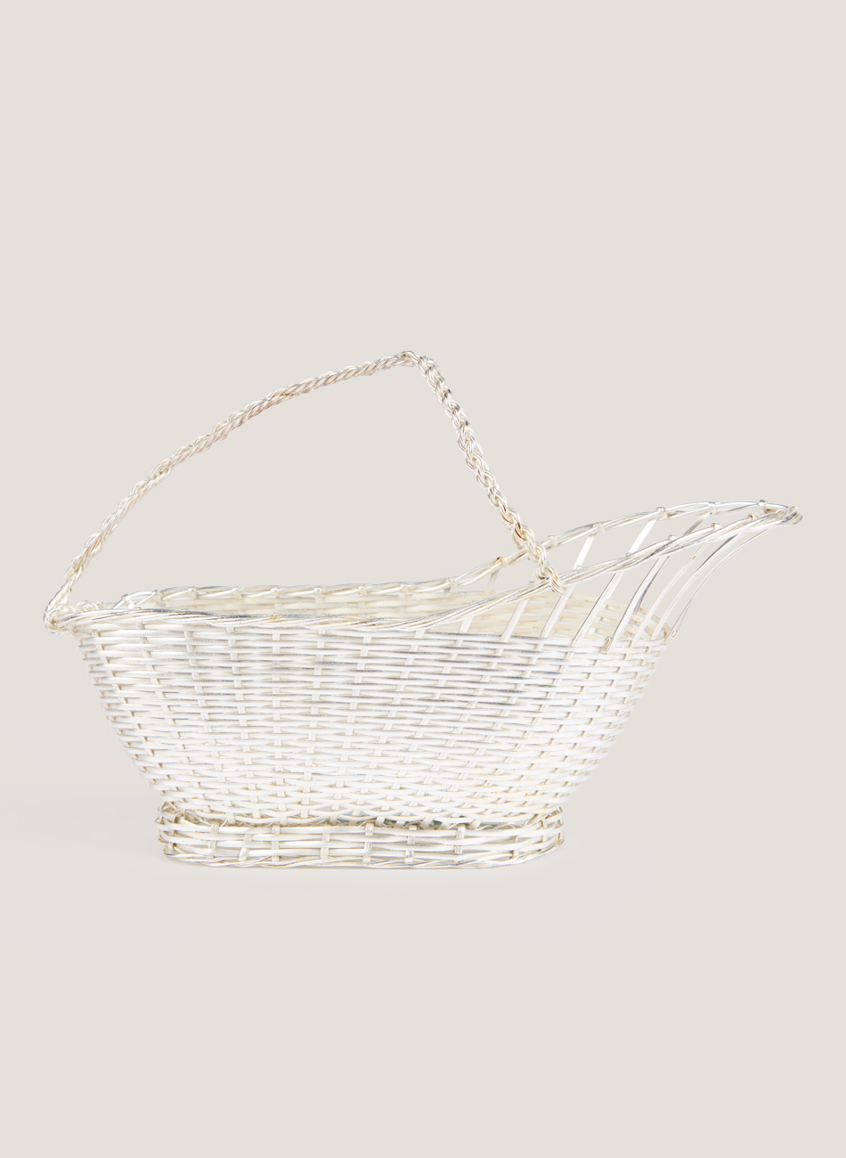 Silver bottle carrier