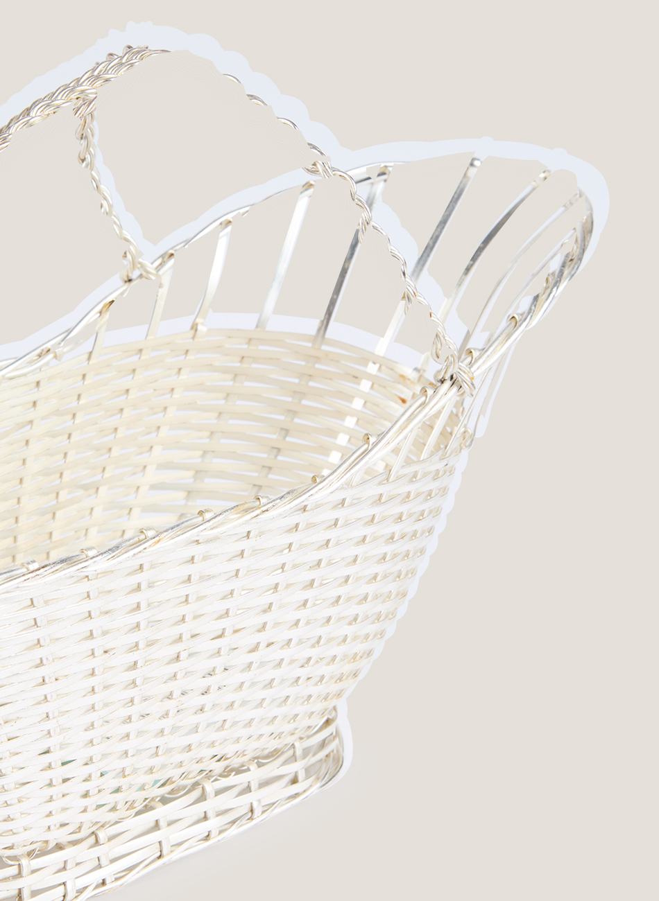 Silver bottle carrier