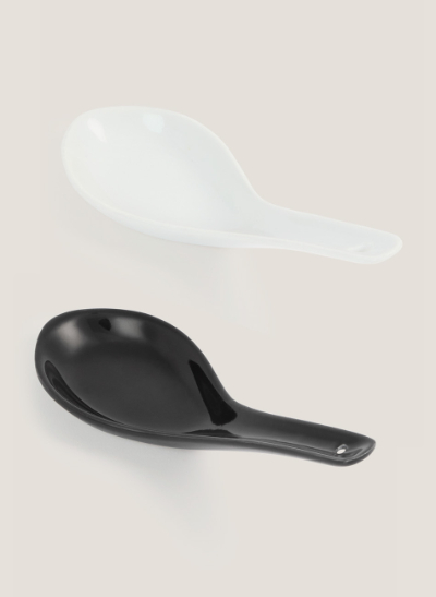 Cuchara porcelana blanca o negra