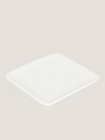Plato Osaka blanco