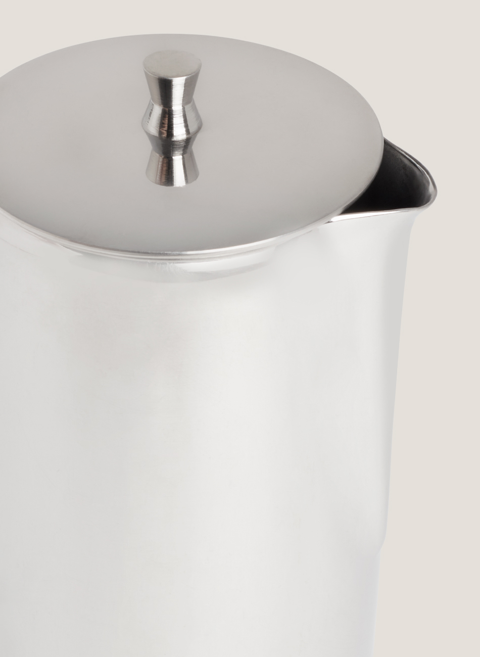 Cafeteras y jarras "m"