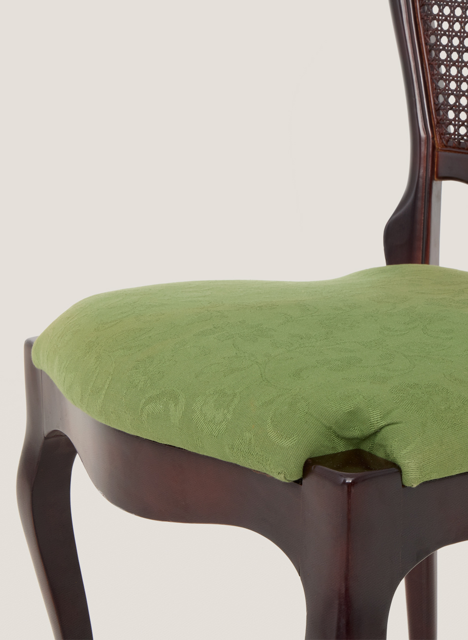 Silla vintage caoba asiento blanco